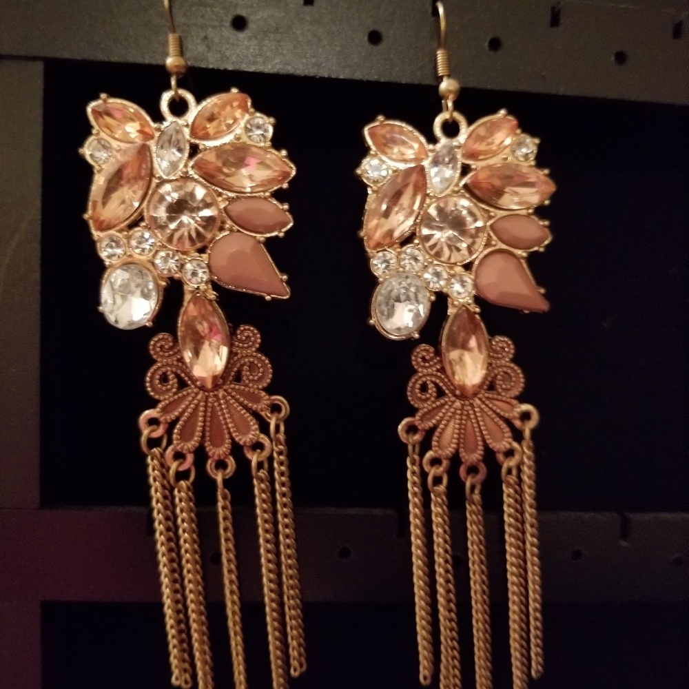 Floral hanging earrings